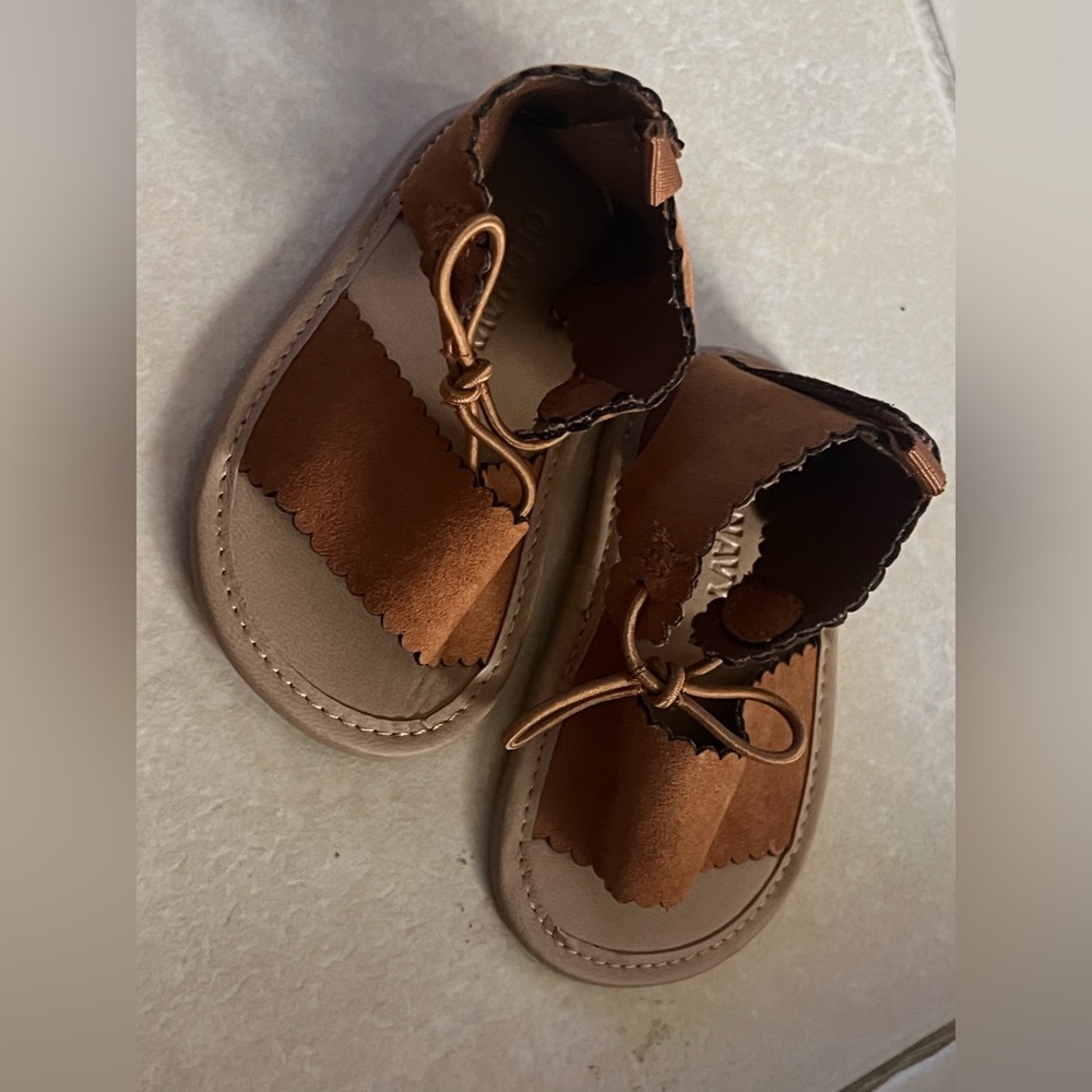 Old navy brown sandals